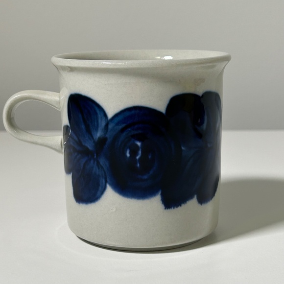 Vintage 50s 60s Arabia of Finland Ulla Procope Stoneware Anemone Mug Signed - Picture 3 of 9